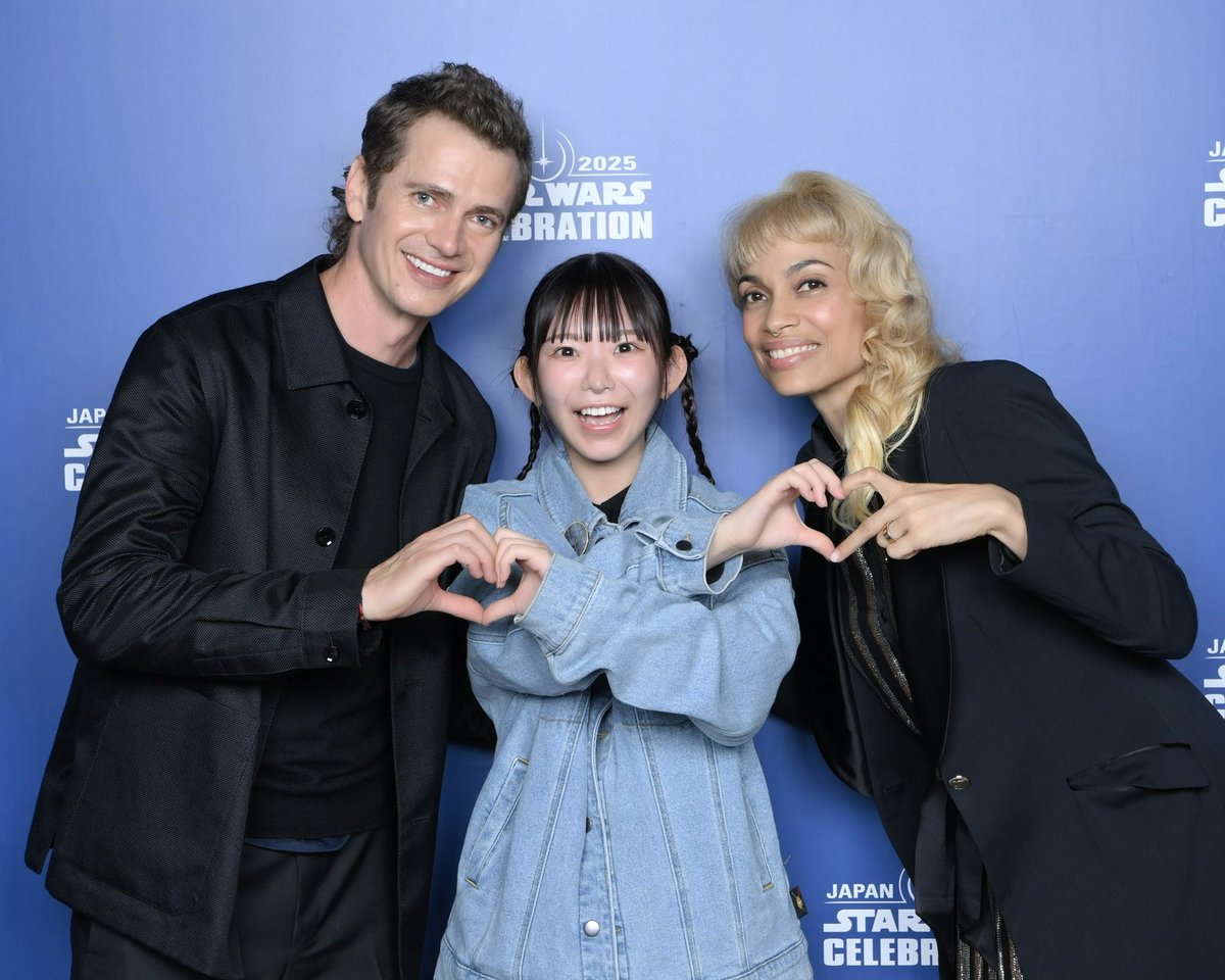 パダワンになりたい
三つ編みしてるだけじゃだめか

#スターウォーズセレブレーション
#swcj
#アナキン
#ヘイデンクリステンセン
#アソーカ
#ロザリオドーソン https://t.co/M4p8LSU15r