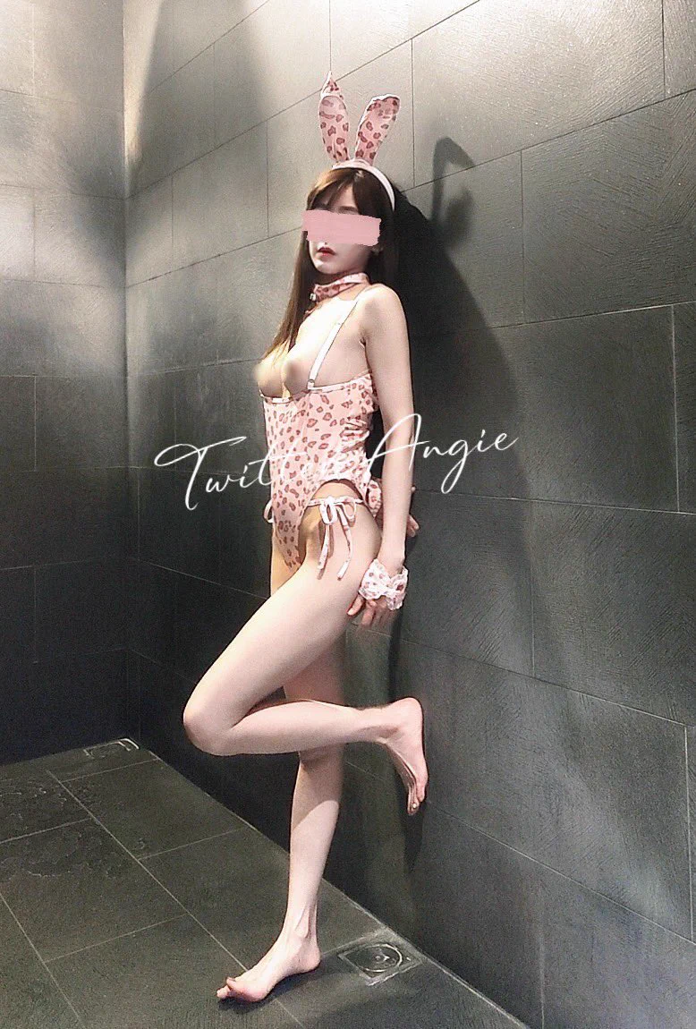 我做你的兔女郎你做我的男狼好嗎❓#訂閱fasone #原味面脫#原味面交 https://t.co/uNK3FOTCvL
