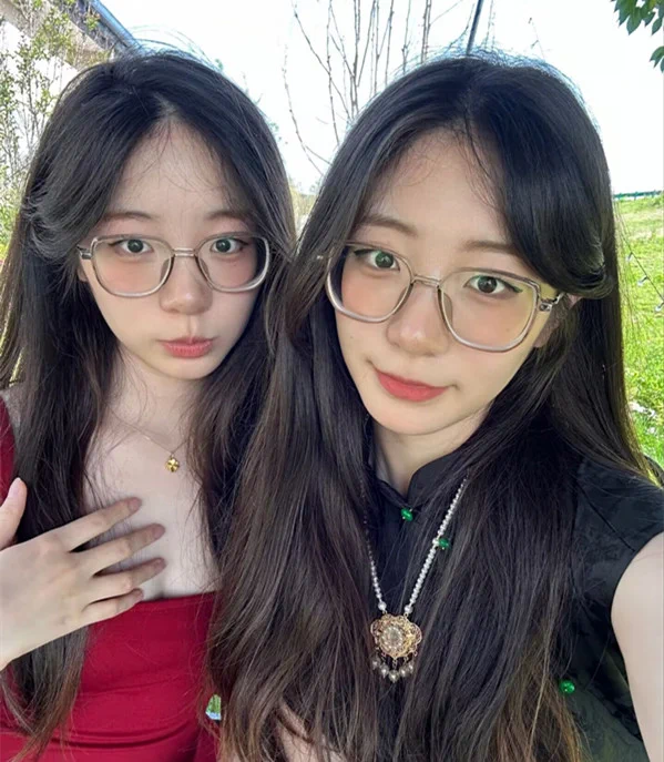 不会还有人没试过双飞吧，反差有性瘾玩推特只为线下纯约，无门槛，私信参加 #文爱 #自慰 #双胞胎 #线下 https://t.co/sddikLvQiO