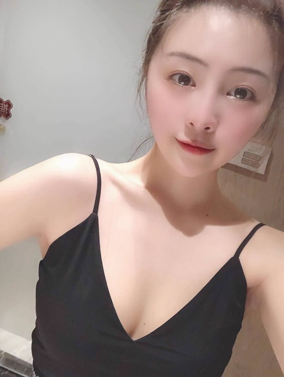 今晚找一個大隻的棒棒有12公分以上的#不用私訊我底下留言公分數 https://t.co/yoSBW56Op5