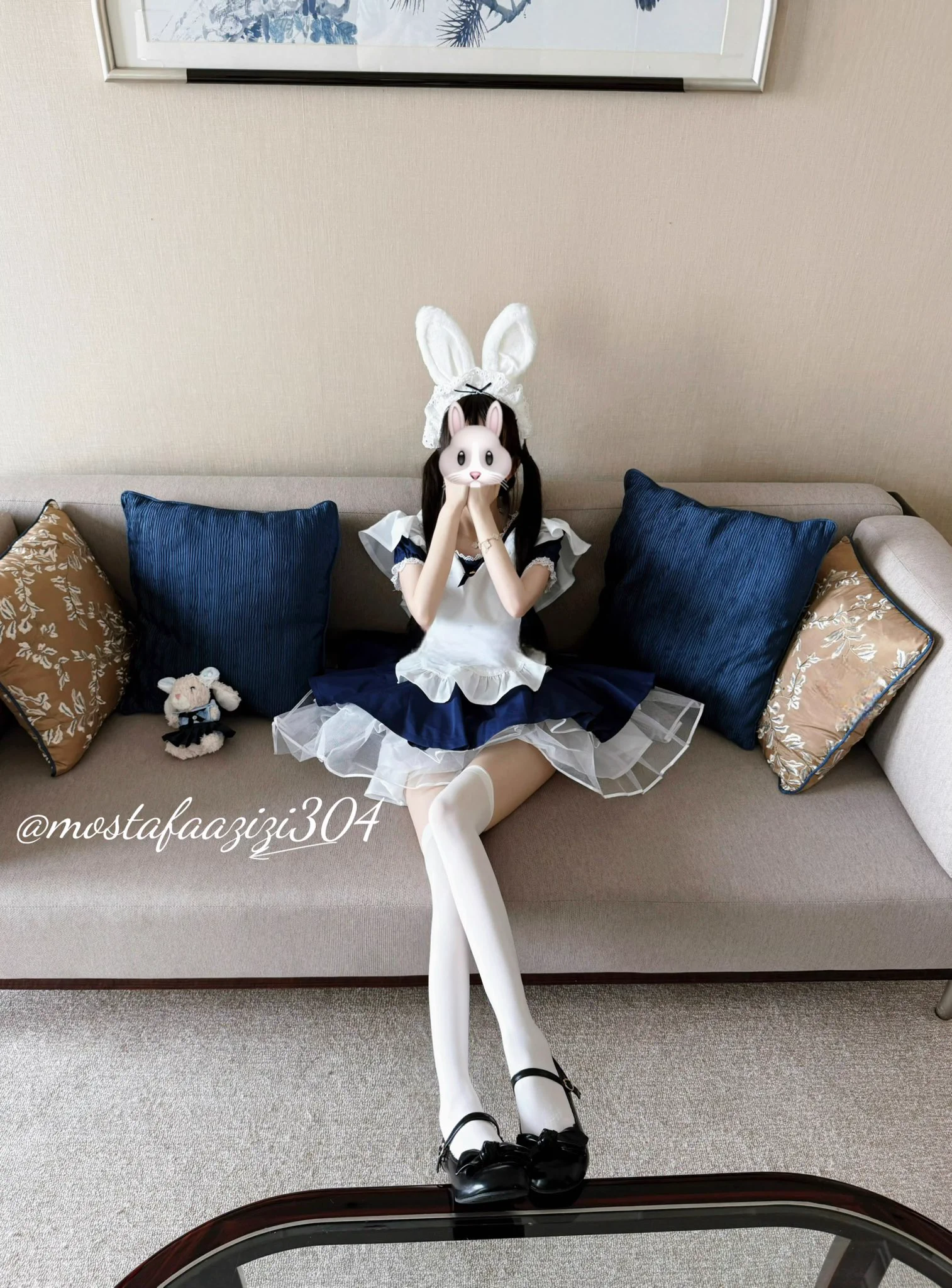 🚪哥选的👗➕🧦，要狠狠凿我～ https://t.co/anOqN8G8tW