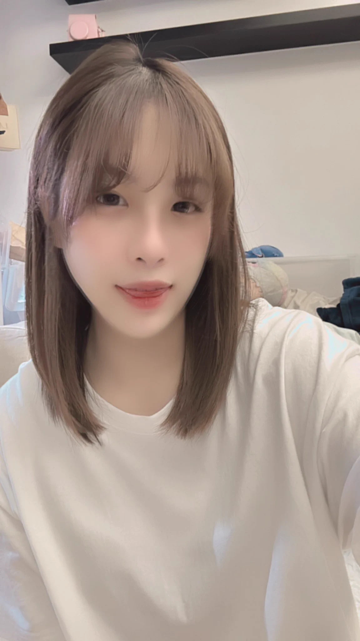 好喜歡這瀏海～你們喜歡若若現在的瀏海嗎～😻 https://t.co/xvXAX1p1T2