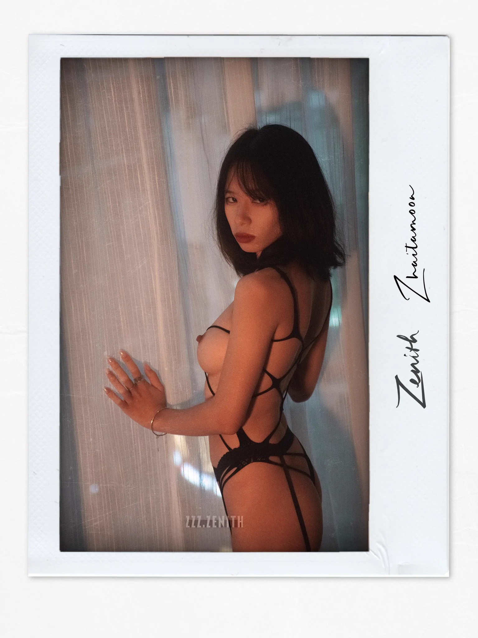 记得抬头，会看到的。@zzz_zenithh x @zhuitumoon 抄送：@Fengsiyuan@XXman61101766@tbzt2024#私房 #私房摄影 #反差 #反差婊 #广州摄影 #nudephotography #胸 #露出 https://t.co/K8PR49qYLW