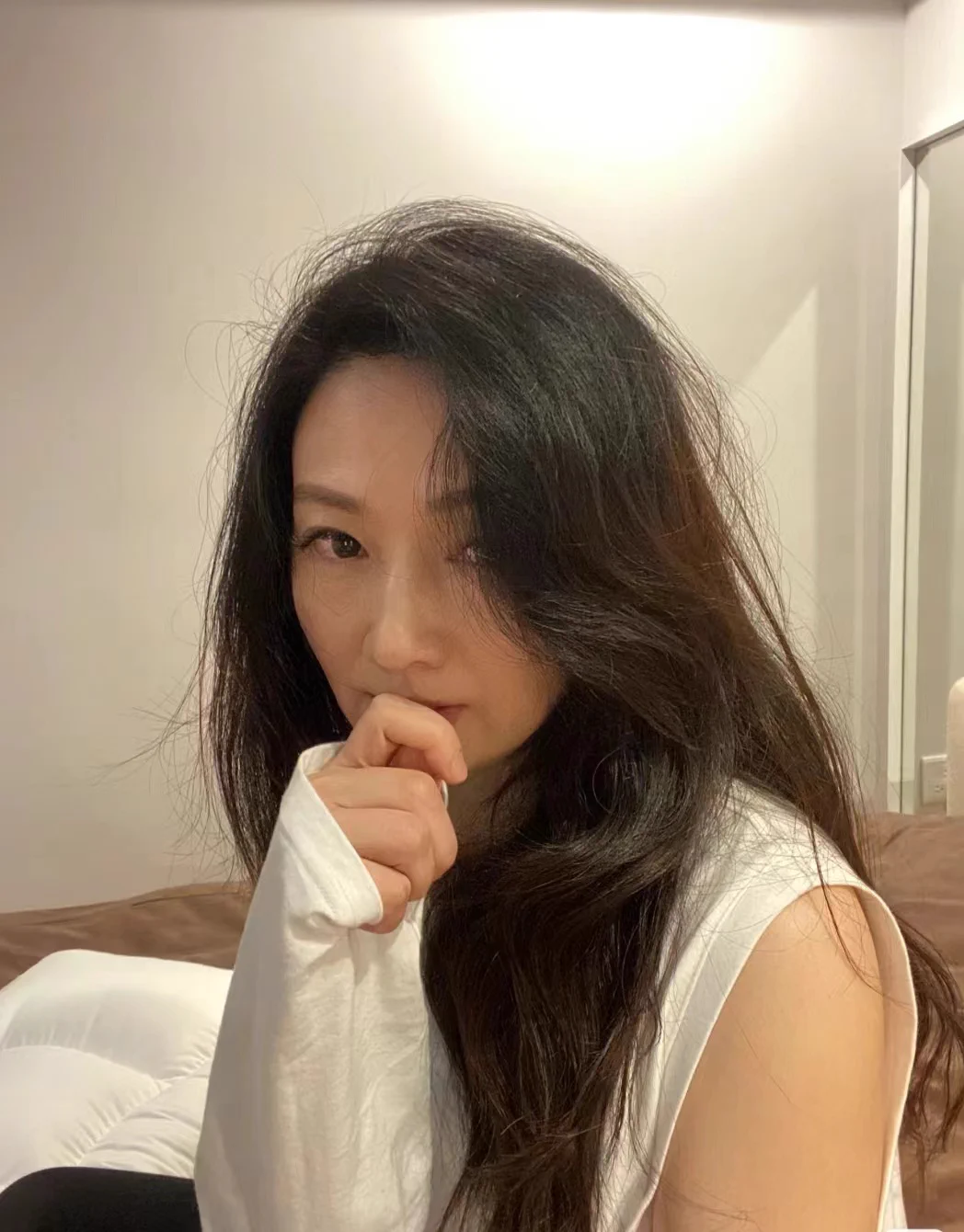 今天下大雨欸 適合抱抱睡覺要來我家裡一起壞壞嗎？你那裡下雨了嗎？#約會找固 #未成年勿擾 https://t.co/zenYLhFMXp
