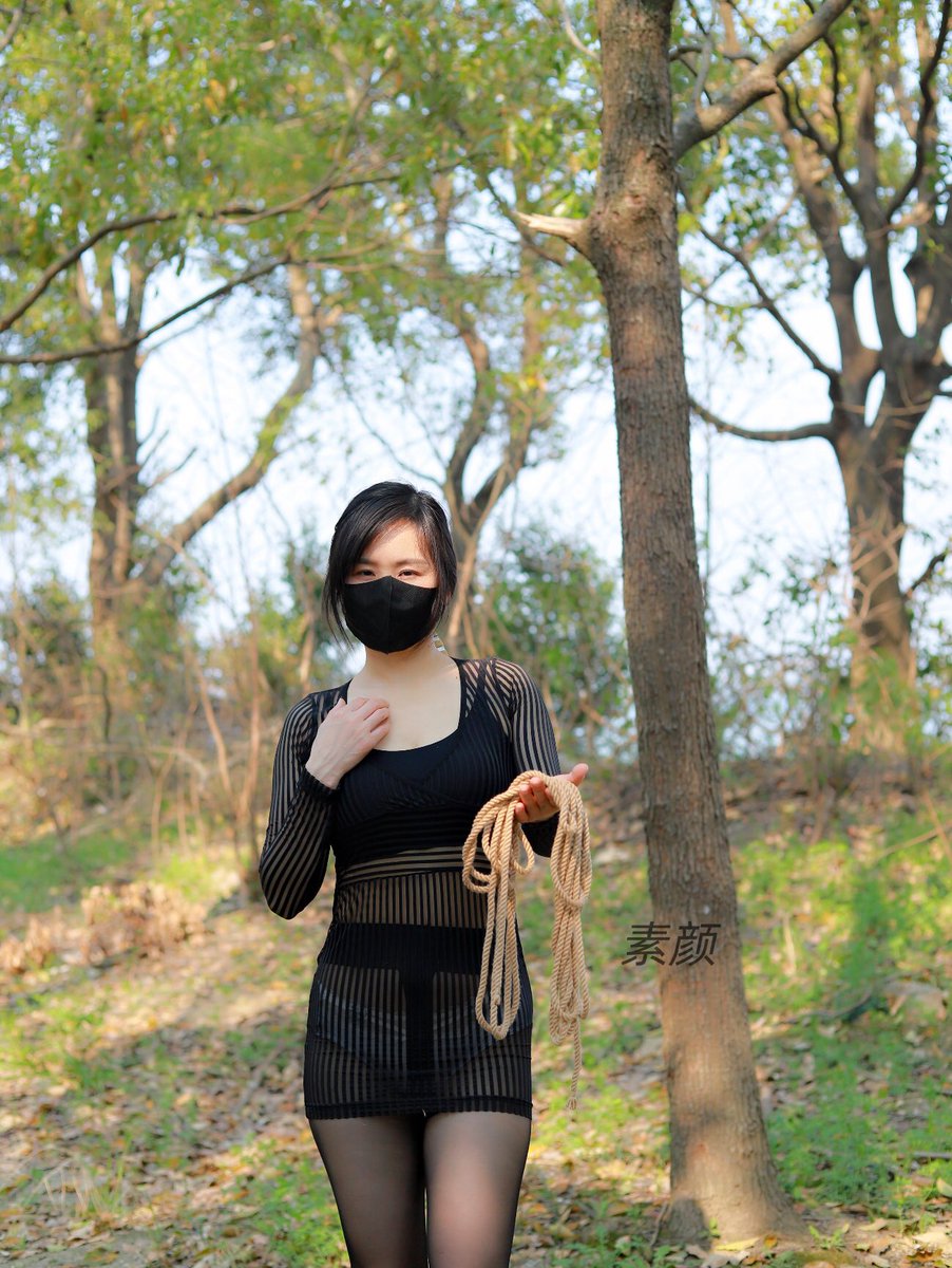 户外确实很出片，前提得有一个绳技高超的才行😄
#户外 #绳艺 https://t.co/HPHWyCmOEB