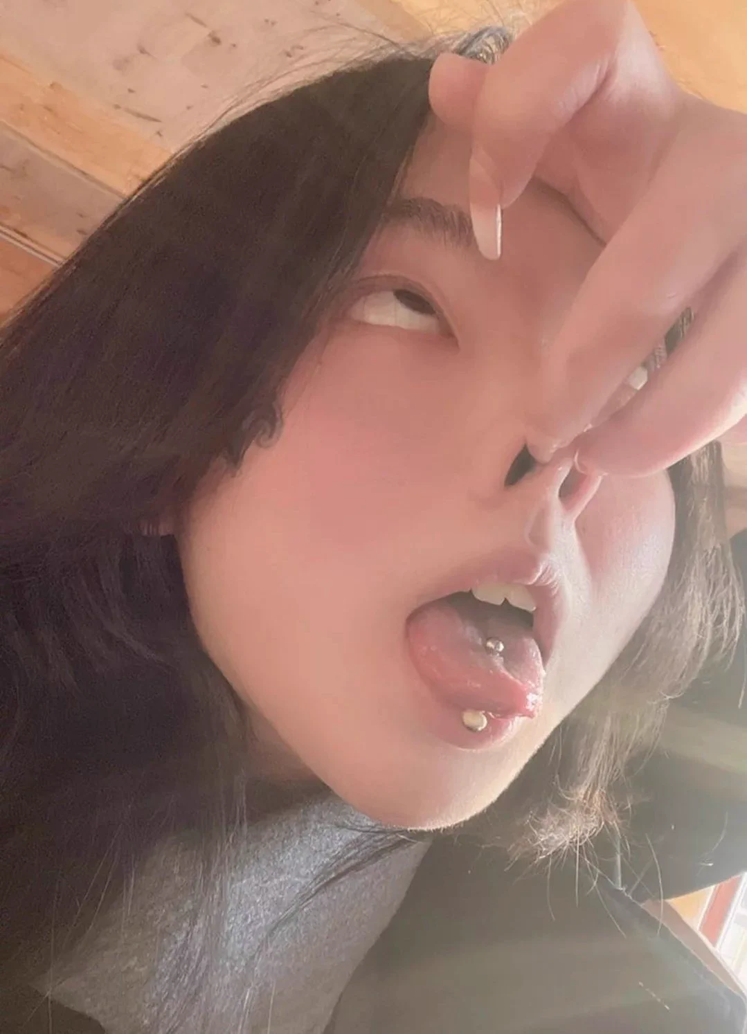 @tbzt2024 @wqganenshi_ @007share#羞辱 #辱骂 #丧志 #洗脑 #自毁 #精神控制 #母猪 #母狗 #反差婊 对待女权？唯有一屁股彻底坐花她们精心画好的全妆，再狠狠吸屁眼的臭气才能认清自己 https://t.co/C3TImi5JFg
