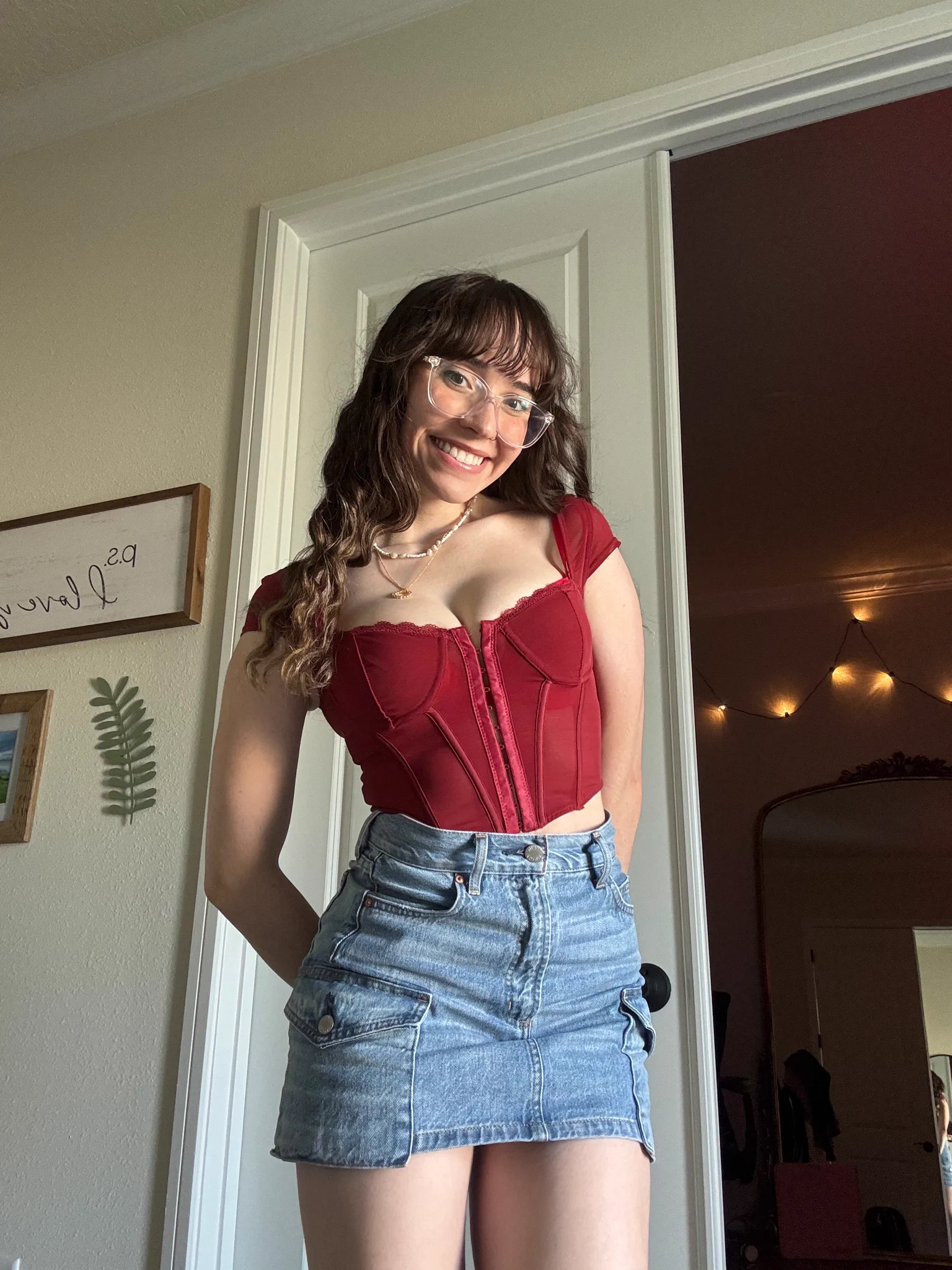 pov: ur just a tiny little guy looking up at me https://t.co/W2Ywy0HPQm