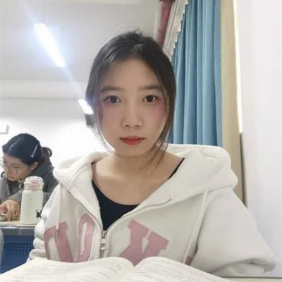 刚刚在卫生间拍了几张尿尿的照片，有想要的粉丝赶快报名了，手慢无。。 https://t.co/iaw6scxiMO