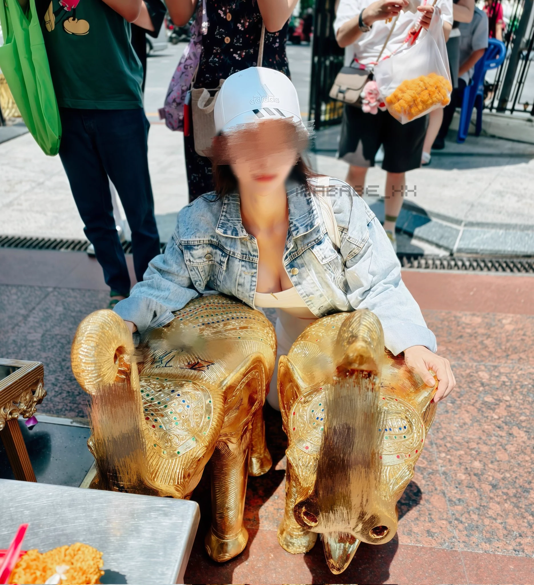 小愿望写在心里，大好运交给四面佛。每年都来，不见不散😊 https://t.co/7f0V5J7N38
