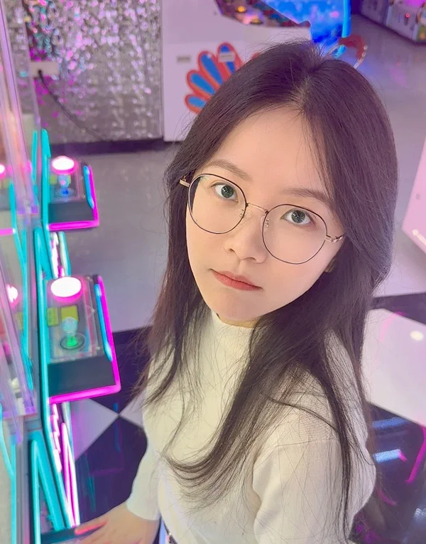 我没开玩笑私信我真的会给你们发裸照色图的。😋 https://t.co/xrikzeiyrj