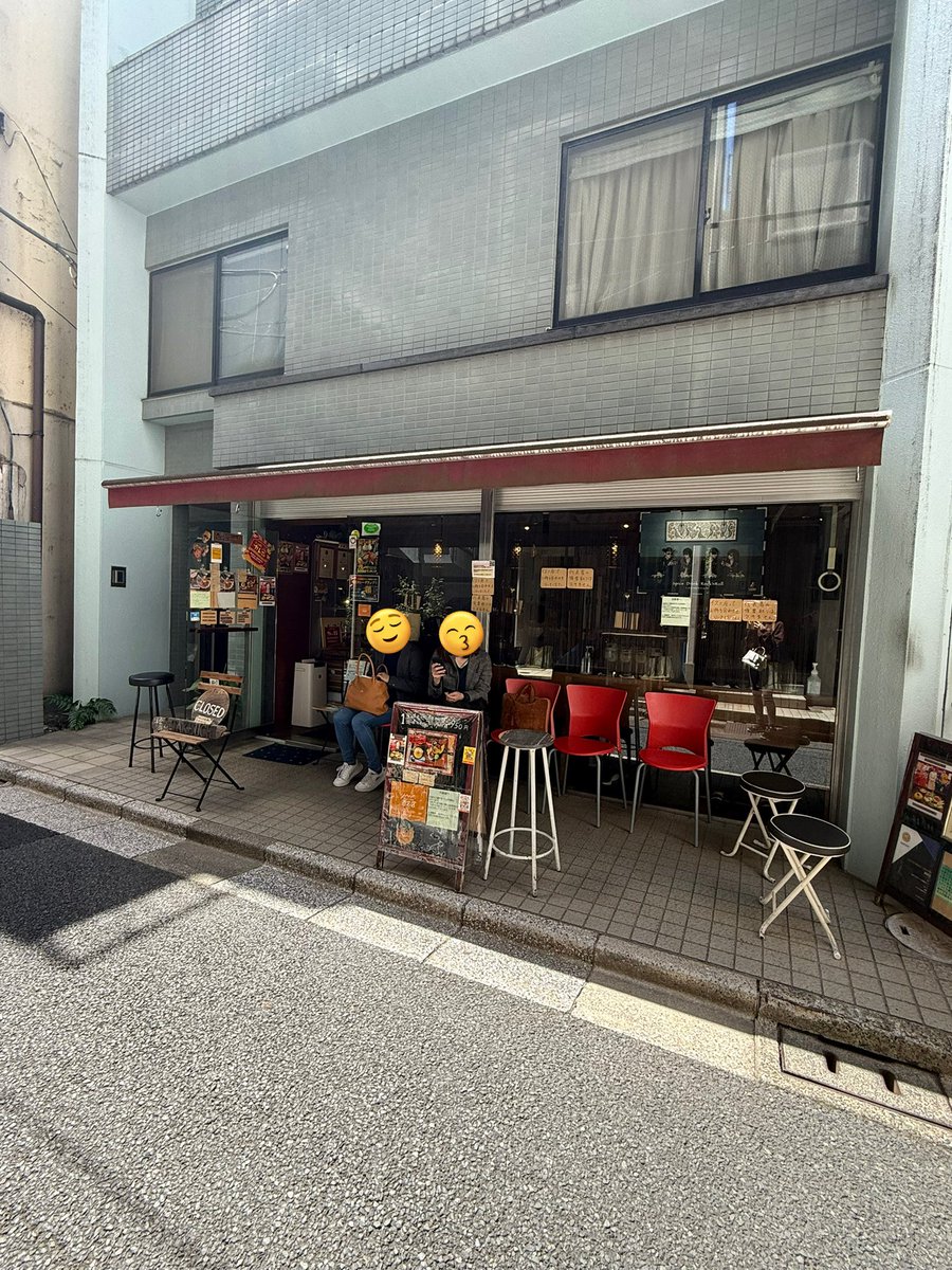 今日のお昼はTAKEUCHI🍛

海カレーがとんでもなく美味しい！
めっちゃ美味しい！ホンマに美味しい！
さいこぉ〜う✨✨✨ https://t.co/dx0r89rFnn