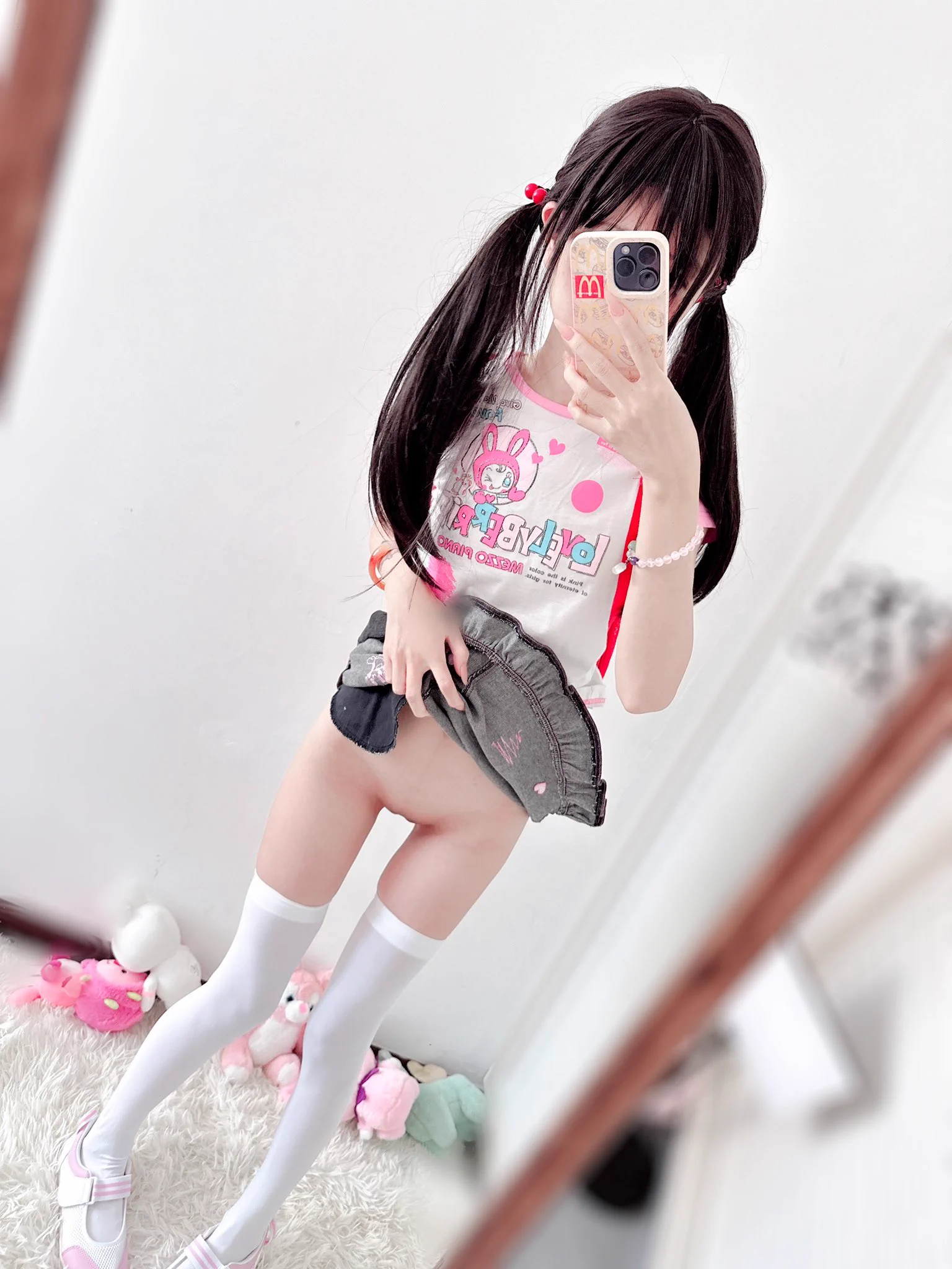 掀开裙子给爸爸看~

@Daguidiyi 
@Xiaoxiaofoer https://t.co/Jqdyb7CsDp