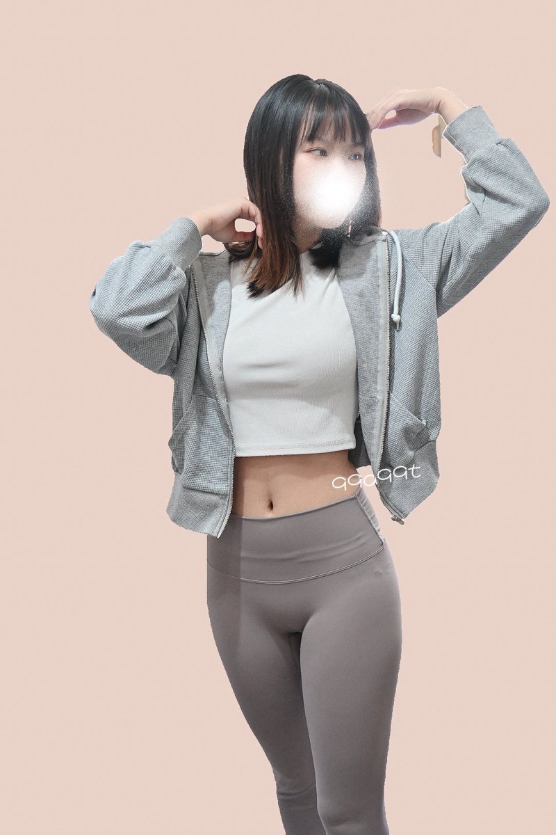 如大家所願拍一張正面❤️
頭髮真的好想趕快留長
就像你們對我流口水一樣🤤
#上班日 https://t.co/fjRrv17csK