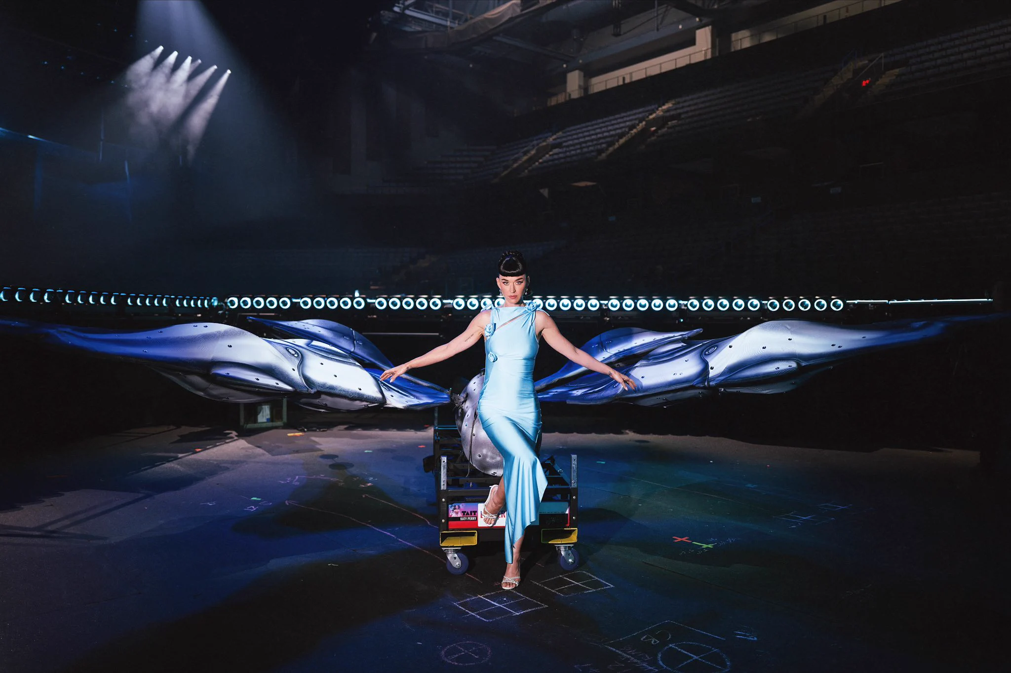Next stop: THE LIFETIMES TOUR! See you in a week 🦋♾️ https://t.co/vTCxF0eoc6