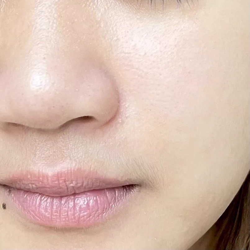 ป้ายยาาาา เซรั่ม Niacinamide + มอยเจอร์ ของ Glad2Glow คือบับบแกทำไมดีอย่างงี้ เป็นคู่หูที่ใช้บำรุงผิวหลักๆๆๆ หลังเที่ยวสงกรานต์เลยแหละ บำรุงให้ผิวใสผิวฉ่ำชุ่มชื้นขึ้น ลดรอยดำ สีผิวหมองคล้ำจากแดดได้ไวมากกกกก ประทับใจอ่ะ #ของดีบอกต่อ https://t.co/Pt50gjpDvn