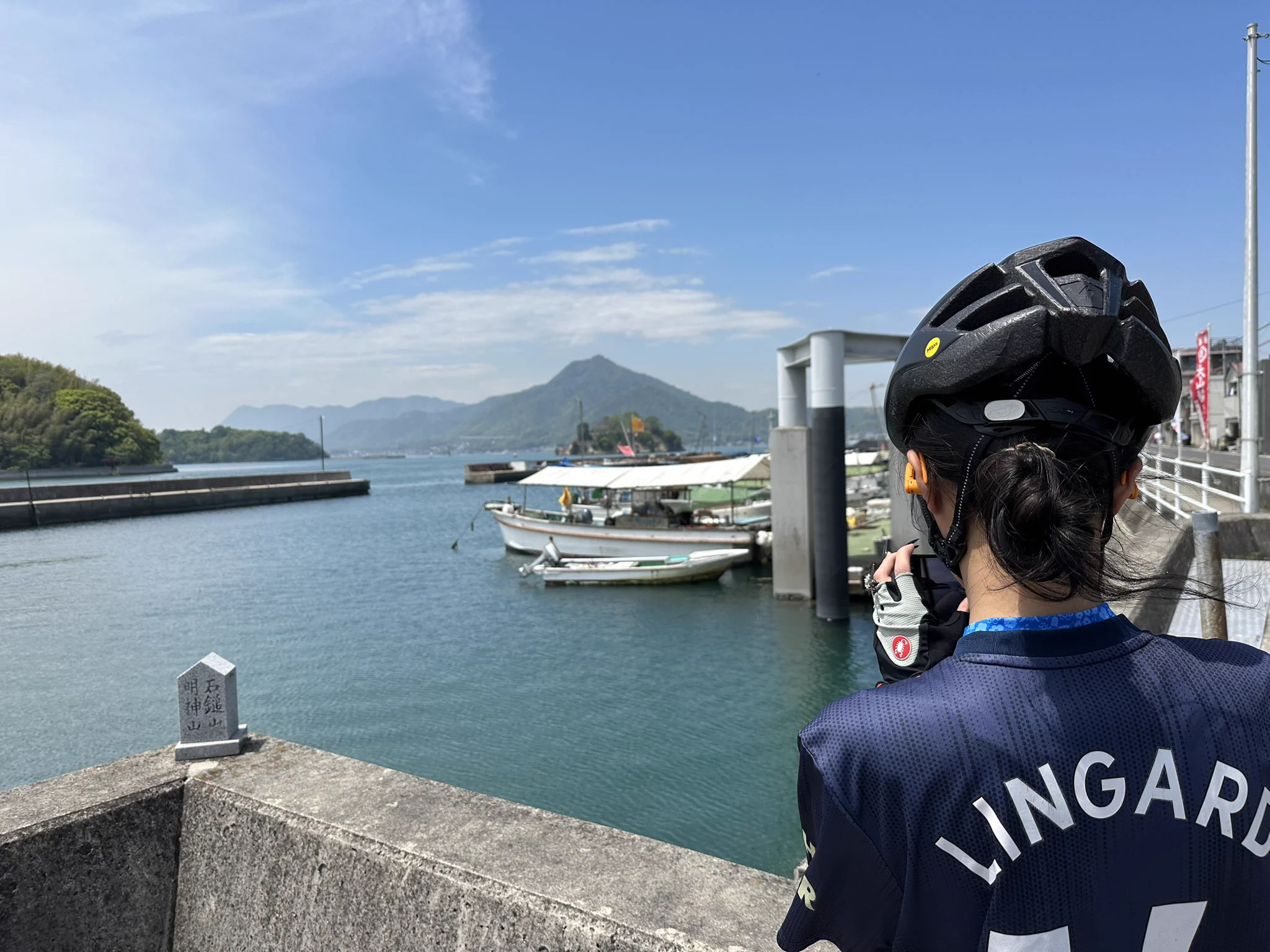 像个无业游民一样游到濑户内海骑行76km😵‍💫😵‍💫😵‍💫😵‍💫😵‍💫随时要掉进海里 https://t.co/pLsw4x9uPY