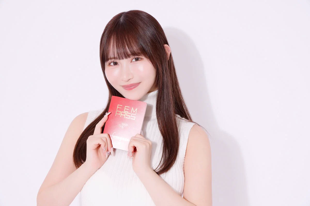 5月のCOVER MODELは #小野六花 さんです🩷デビュー5周年を迎える彼女に、お仕事の楽しさや私生活についてたくさんお話を聞きました✨記事はこちら📱https://t.co/BAJ6RQrNbp#fempass202505カバーモデル@onorikka https://t.co/BQl2mmQw8H