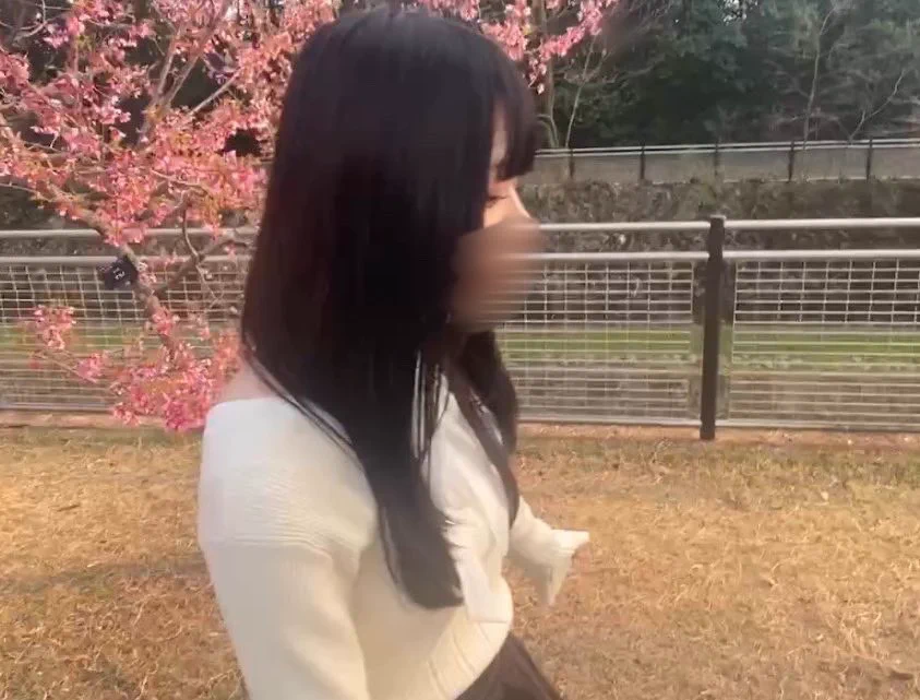 お花見してきたよ〜🌸 https://t.co/YkYRDalq1T