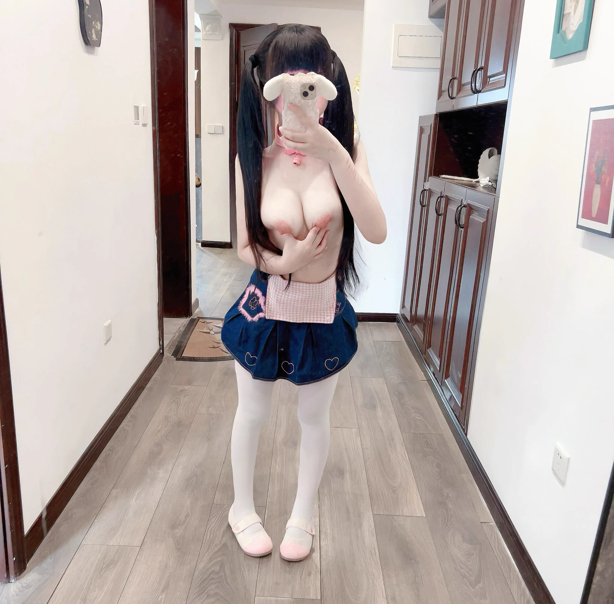 腿张开了 请奖励牛奶🥛@0xnmhs @cxb2b @Xzhibb #Crypto嫩妹会所 https://t.co/0yqwdPUeT9