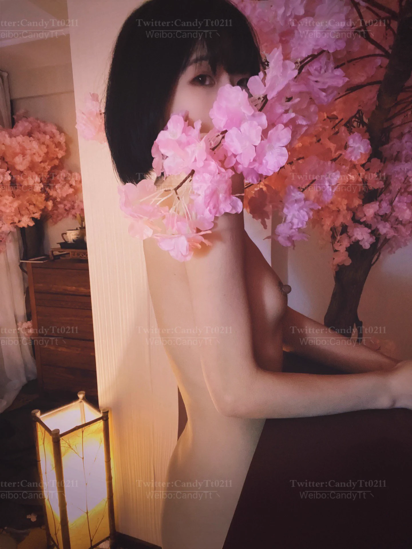 即然你都把我的心弄乱了，那你打算什么时候来弄乱我的床？#贫乳 #反差女 #短发 https://t.co/mCq1JreWOE