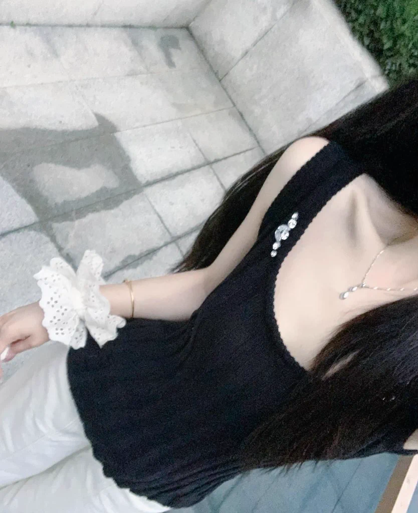 你們真的很會耶每次都是我姨媽來才一直問要約 幾點可以約～#過幾天好了會跟你們說啦#休息中比較少看私訊🥺 https://t.co/FoujnPoMyH