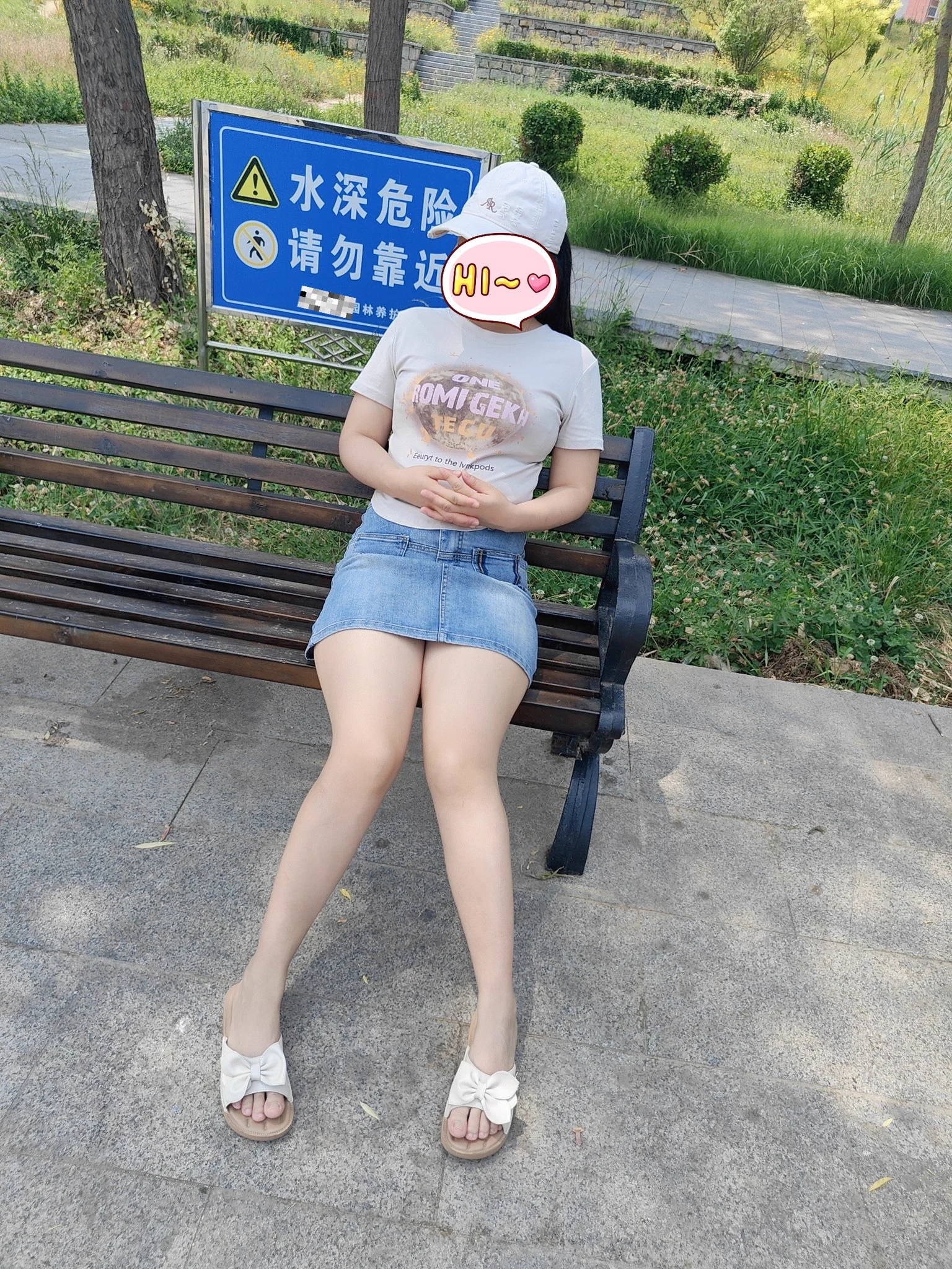 脱掉原味内裤挂在树上，不知道会不会有人拿｜全套作品电报会员群，入门有门槛，群内持续更新 电报https://t.co/sSyuKiBVeu#露出 #真空露出 #短裙真空@wqganenshi_ @Public_Catgirl1@tbzt2024@51luchu_ @kssexxia https://t.co/3BJSCI2Ev0