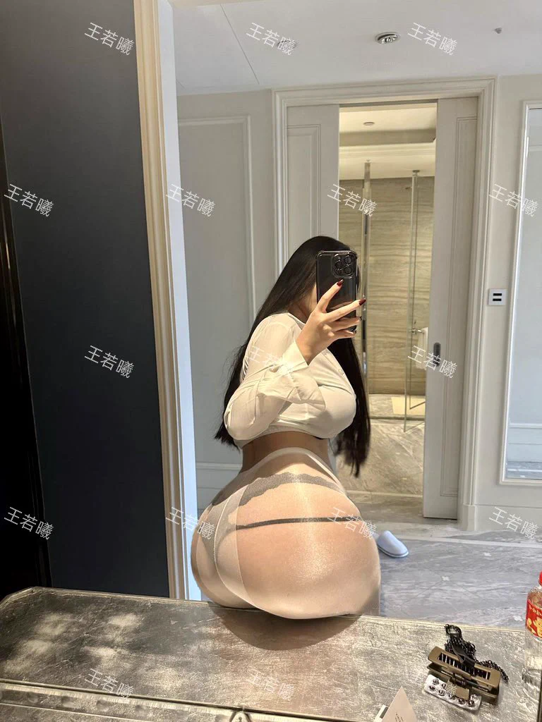 别看了，我怕你身体不行 😂 https://t.co/Jcx9IItyIo
