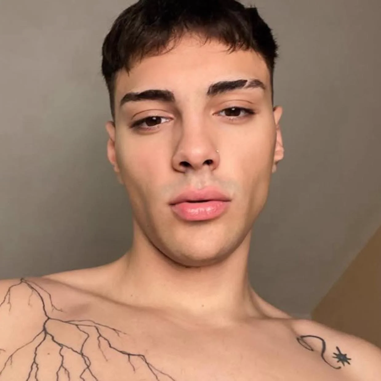 Chudaí 😈🍆 https://t.co/nIswnwquGa