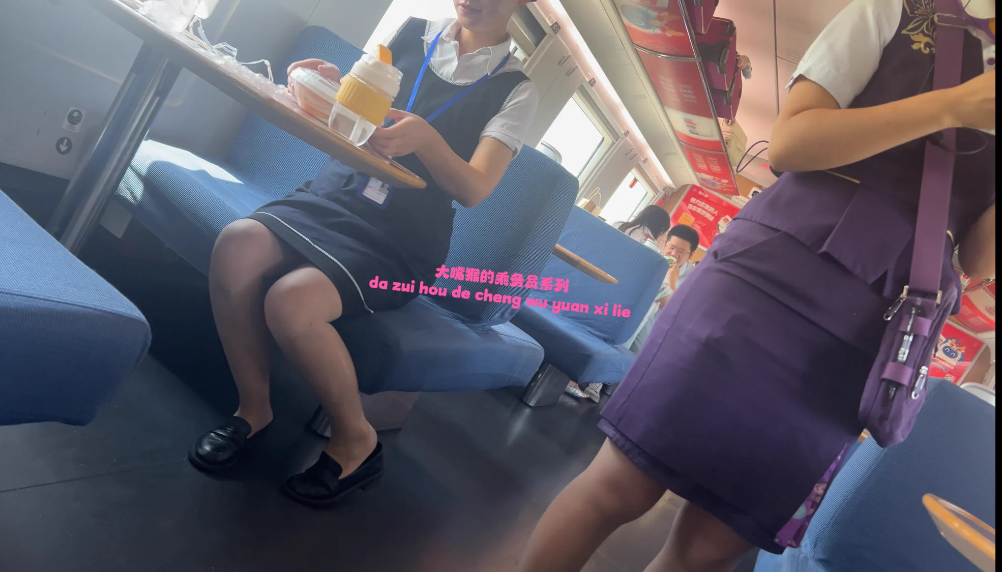 请注意着装🙂 https://t.co/CzDz4yzryJ