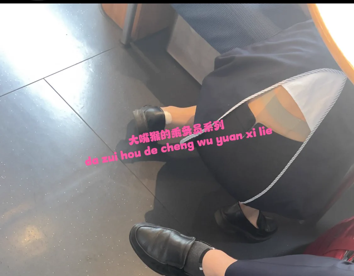 请注意着装🙂 https://t.co/CzDz4yzryJ