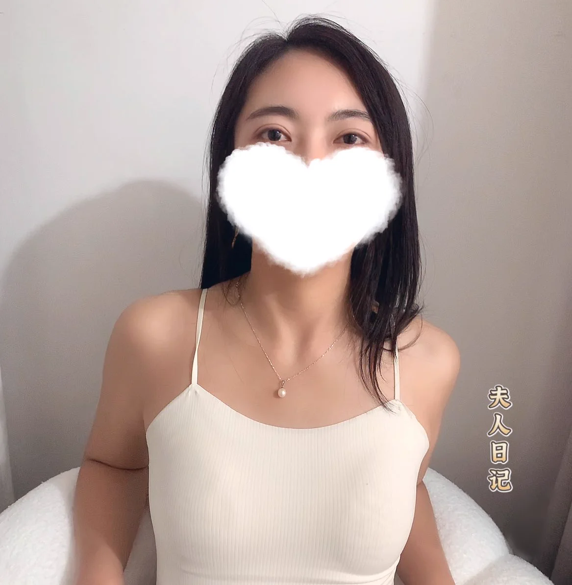 不知道你们喜欢什么样的夫人要不 你们说说 我拍一下 另外 朋友圈内容比较全面 欢迎添加交流欣赏！ https://t.co/T58wO5msT3