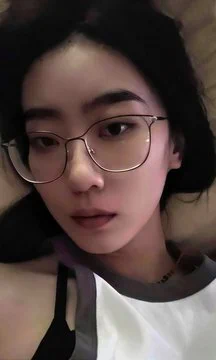 姨妈刚走身体就不受大脑理智的控制，好想任由欲望的摆布，但又找不到靠谱的炮友…摸着湿漉漉的小穴，阴蒂高潮后带来的不是满足，其实我更渴望肉棒带来的高潮刺激。急缺一位男士来帮我灭灭火，点赞私信报名~ https://t.co/uaPg60Vyfw