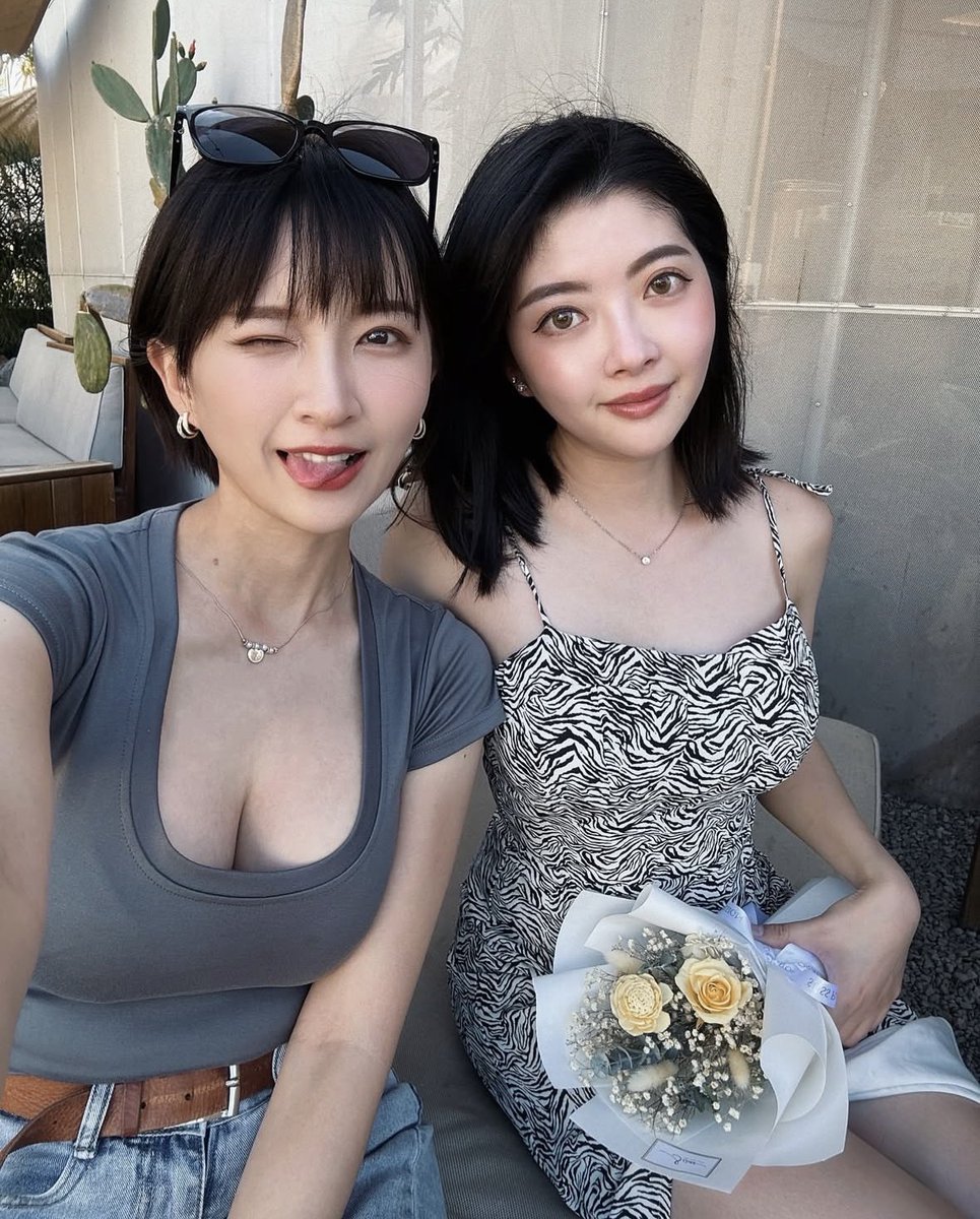 生日快樂我的岑寶寶🎂💛

跟阿岑能夠認識是因為公司業務往來假如當時阿岑沒有來訪，如果老闆沒有答應商品設櫃
我們就不會認識

這一切都要感謝老闆的安排🥰😆 https://t.co/tovHwt2But