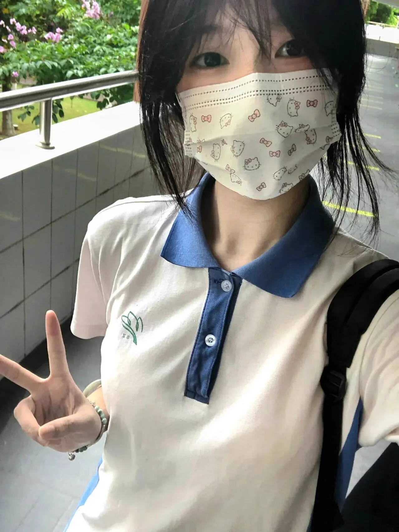 凡是给瑶瑶这条点赞的，全部送私密照，私信自取😁 https://t.co/sQZYRcXM0M
