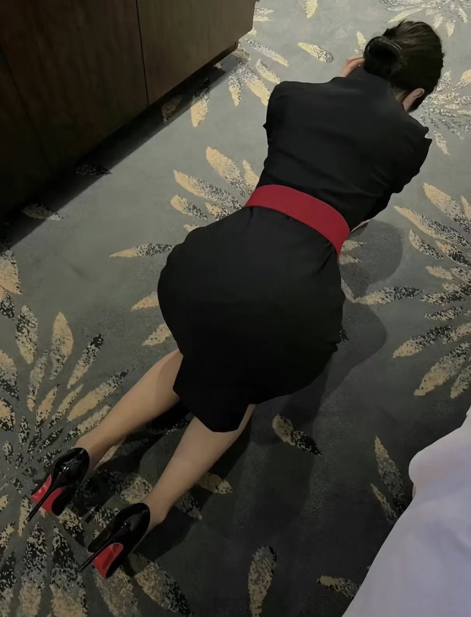 喵……做你的小猫咪可以嘛～ https://t.co/S1b0Tg8rx2