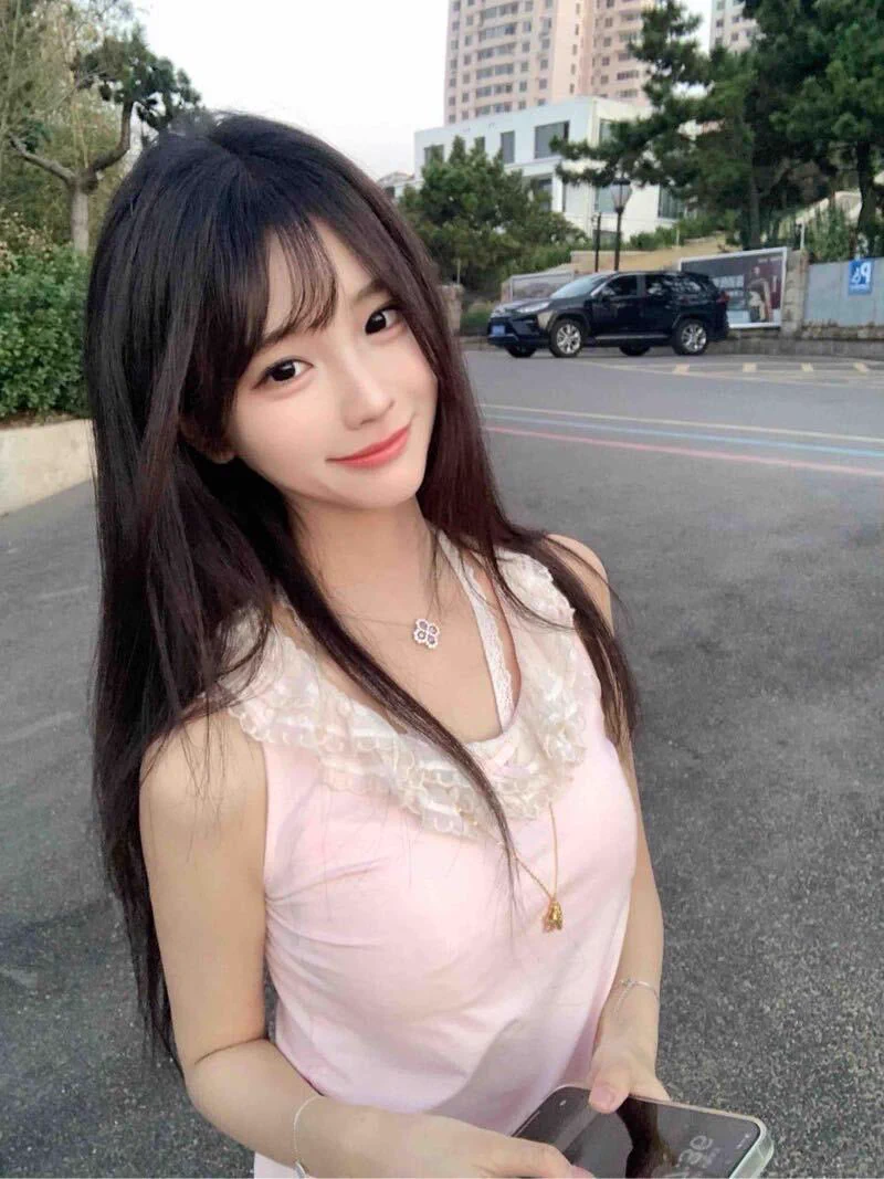 每日推荐💥💥💥✨坐标：#上海✨年龄：04✨身高：168✨体重：84✨🐻：C🫧 童颜巨乳  纯欲精致 声线甜美全身雪白  皮肤细腻 翘臀S身材天生敏感体质  紧致三点粉Q🐧：3209423166V🛰️：callme_97💖门槛99r开路（加我备注口令）💖⚡https://t.co/RjlFRi8UnI https://t.co/MJKAikQz1b