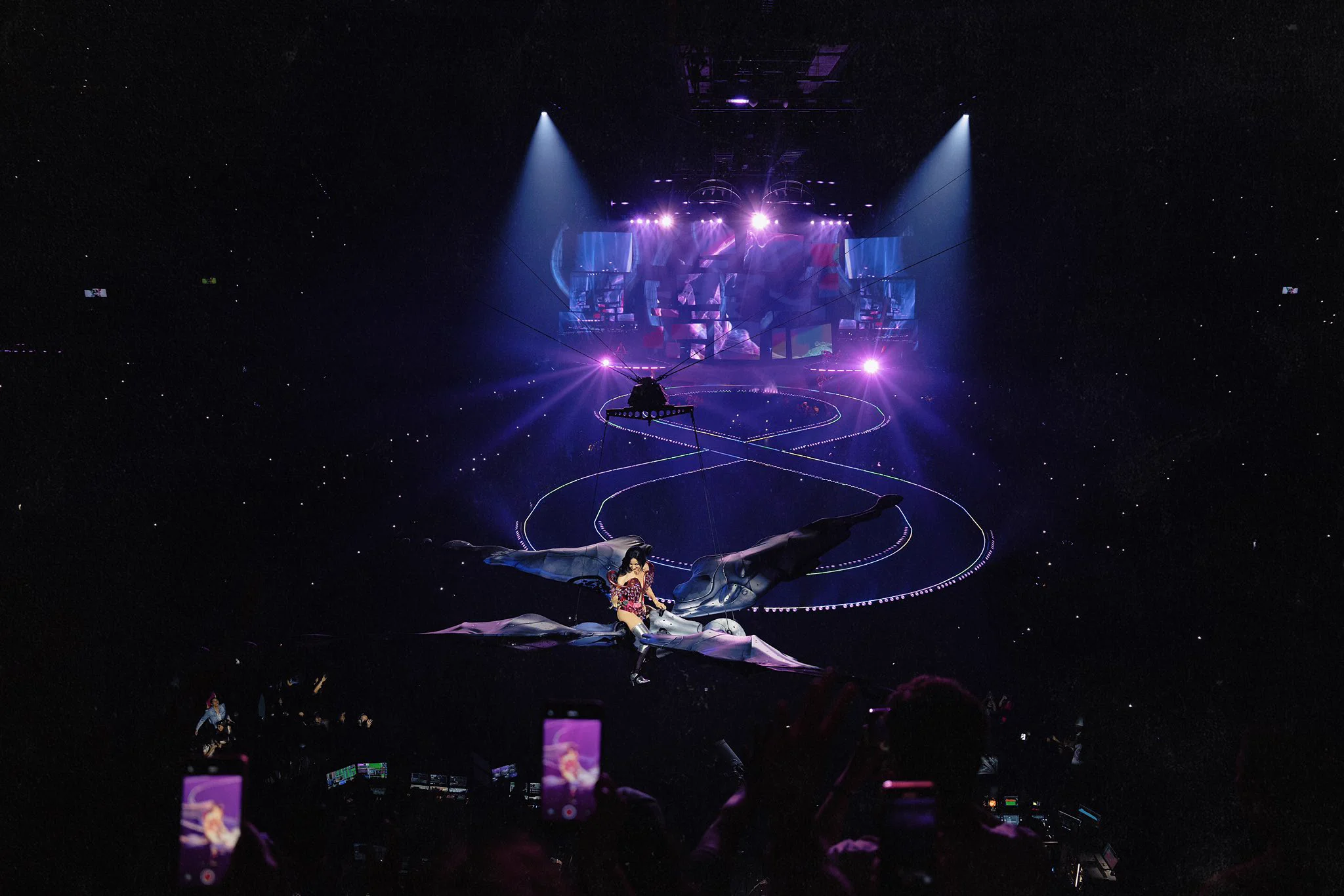 Muchas gracias, Mexico City 🇲🇽Con amor,Tia Katy 🧡♾️(Hasta Viernes mis KatyGatos) https://t.co/KjKUKrqUtQ