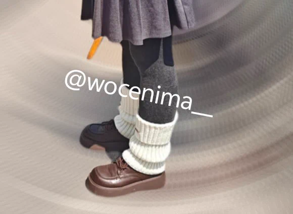单位一个小美女的小皮鞋下班后放在工位被我发现 果断套弄爽玩 最后全部射在最深处再看她上班踩上 #扫楼 #打胶 #玩鞋 #小皮鞋 https://t.co/ww7j4wFrb3