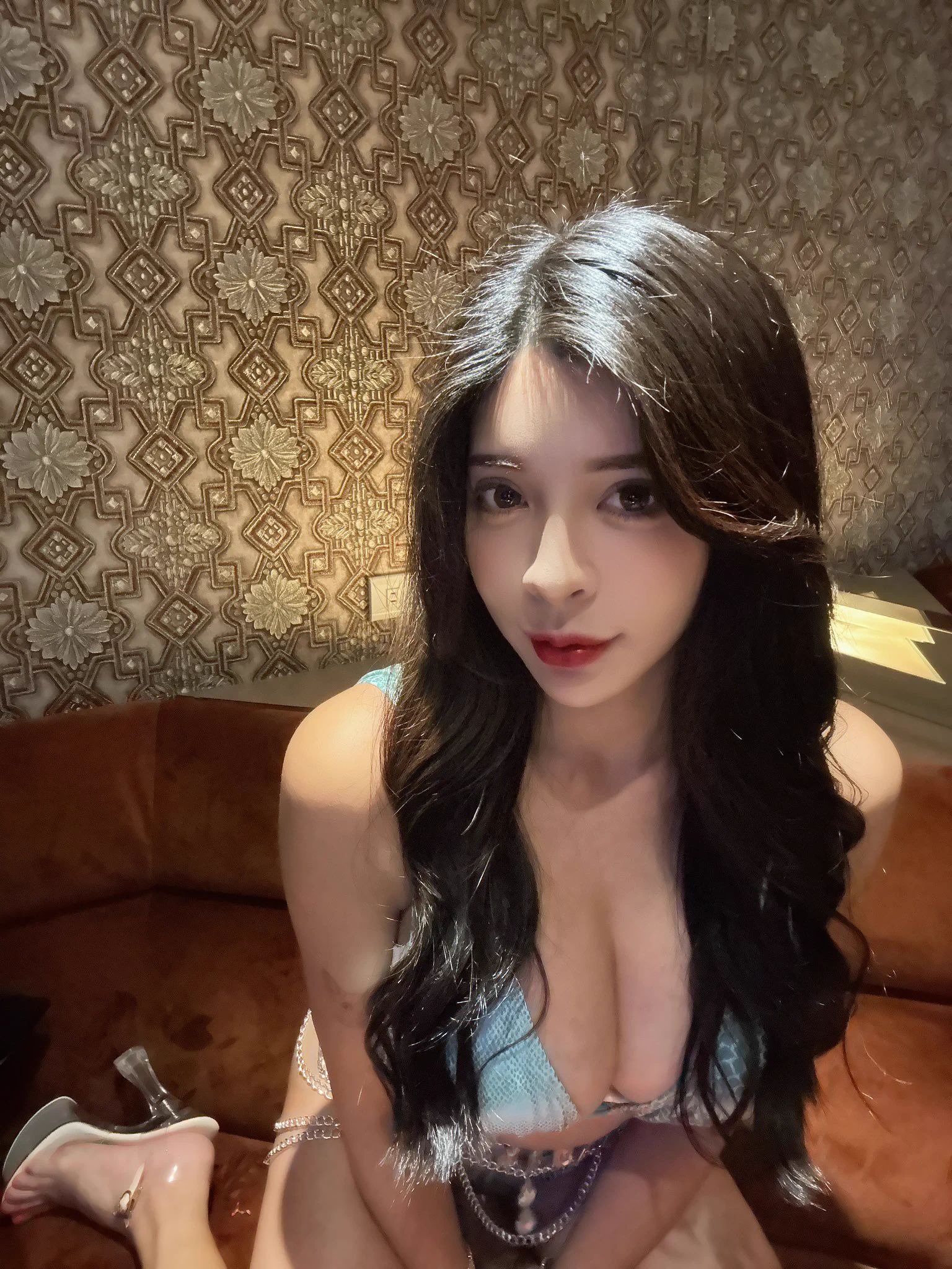 晚場快閃下班 💃我快沒靈魂了😂 https://t.co/xbak1aR97g