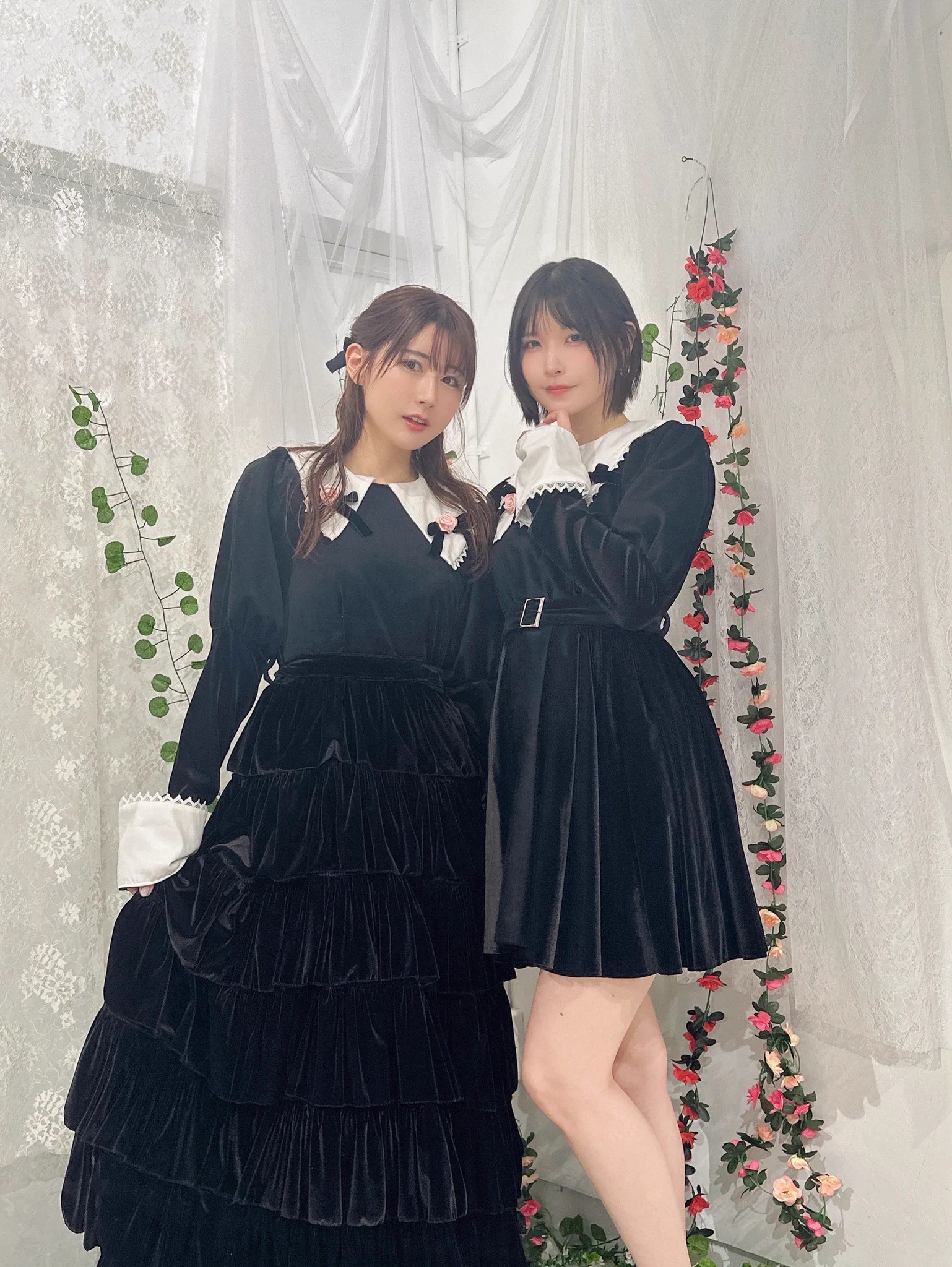 shabondama 2025AW展示会お邪魔して来ました🫧ずっと気になっていたお洋服たちをたくさん試着出来て嬉しかったあ🥹🤍ことちゃんとのお揃い可愛いからみてー🖤これとは別でデニムのジャケットお揃いで注文した☺️🎀今日から6日まで恵比寿で展示会開催されてます✨✨#shabondama https://t.co/XJvN8y0MKa