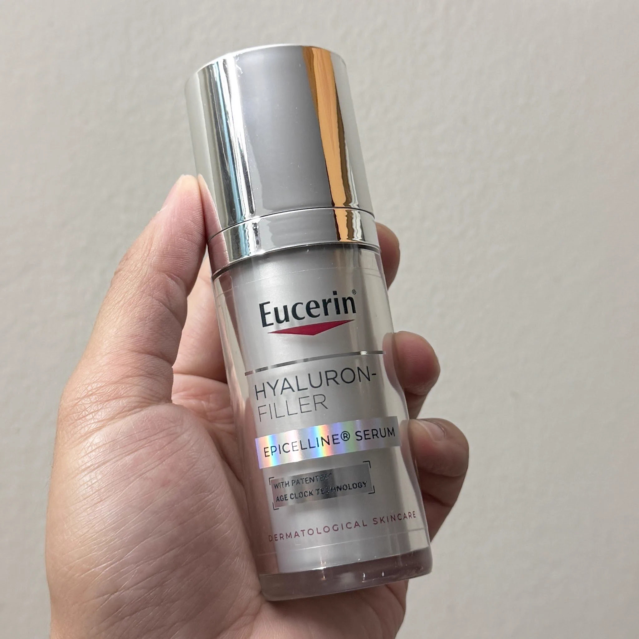 เข้าเลข 3 หัตถการไหน เซรั่มตัวไหนว่ากันแก่กันริ้วรอยคือลองหมด โดยเฉพาะ Eucerin Epicelline® Serum ที่ทางแบรนด์ คิดค้นมาอย่างจริงจังถึง15ปี เพื่อแก้ปัญหาเรื่อง aging อย่างตรงจุดที่สุด ตั้งแต่ออกมาคือใช้มาตลอด หมดไปแล้ว 1 ขวด คือผิวฟูมากกกก หน้าเนียนแบบจับแล้วผิวลื่น ยิ่งทำคู่กับหัตถการ oligio ulthera ใดๆ คือเริ่ดมากกกก
