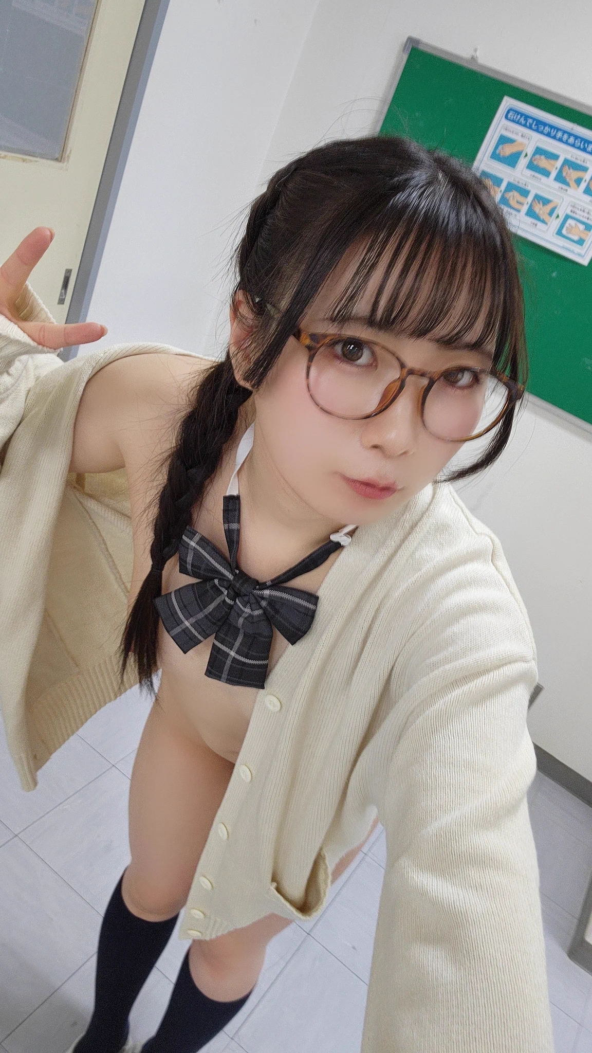 どうも〜白い生ハムです✌ https://t.co/FGcUKUfNyG