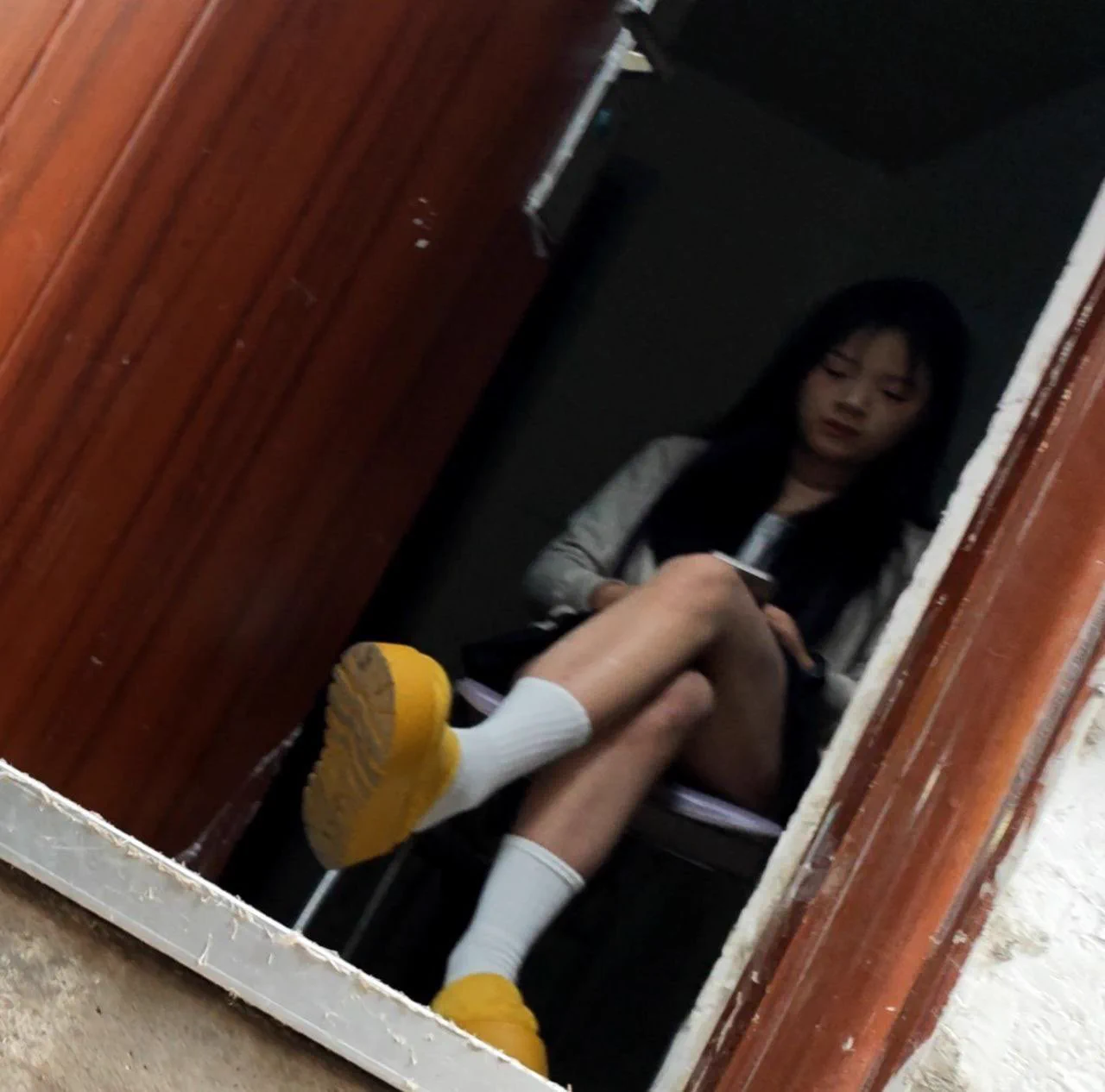 #佛山 #站街 奕东大道的白大师石磨肠粉旁边按摩店几个30-40的少妇 https://t.co/4HdYRrdWif
