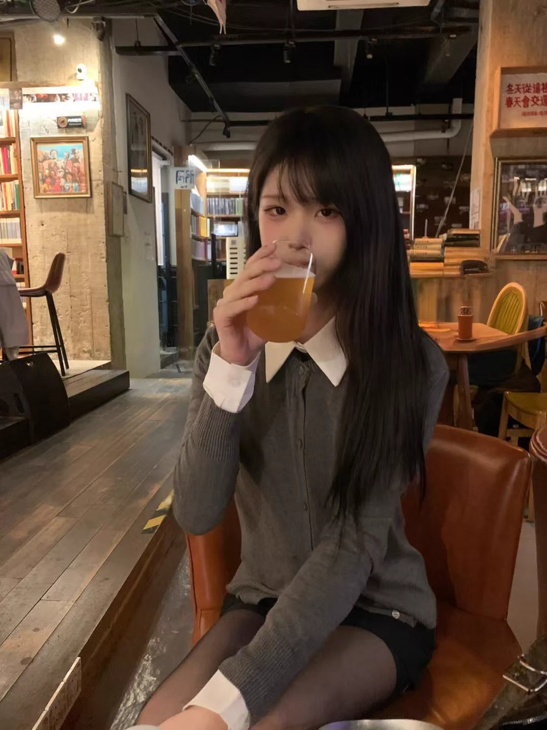 小狗盯着妈妈看干嘛
#男娘 #四爱 https://t.co/MlwJGQKzNU