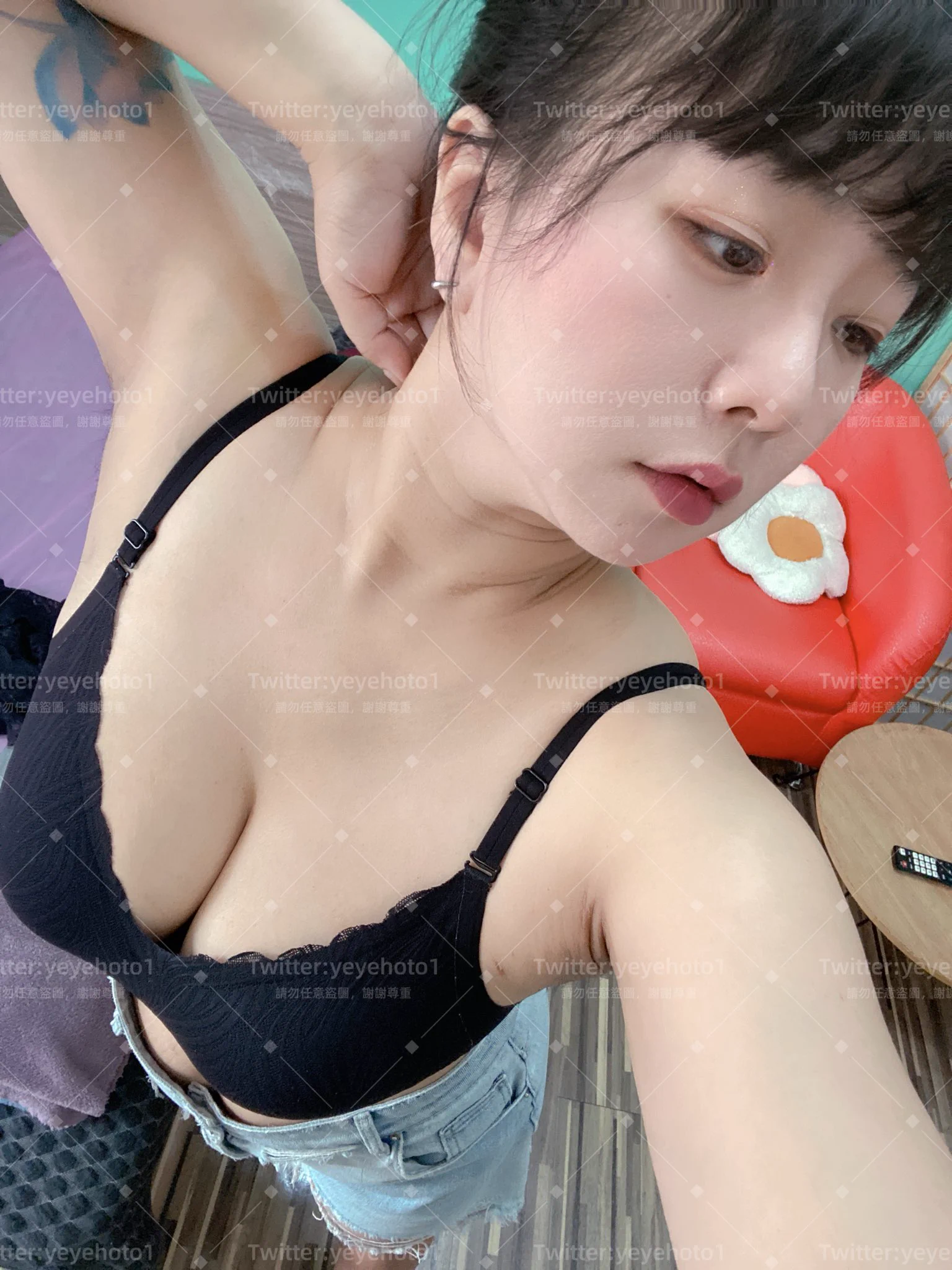 客人還沒來前先努力動一動夏天到了要認真動一下冬天真的太胖了#努力減重中 https://t.co/musUxSm8h5