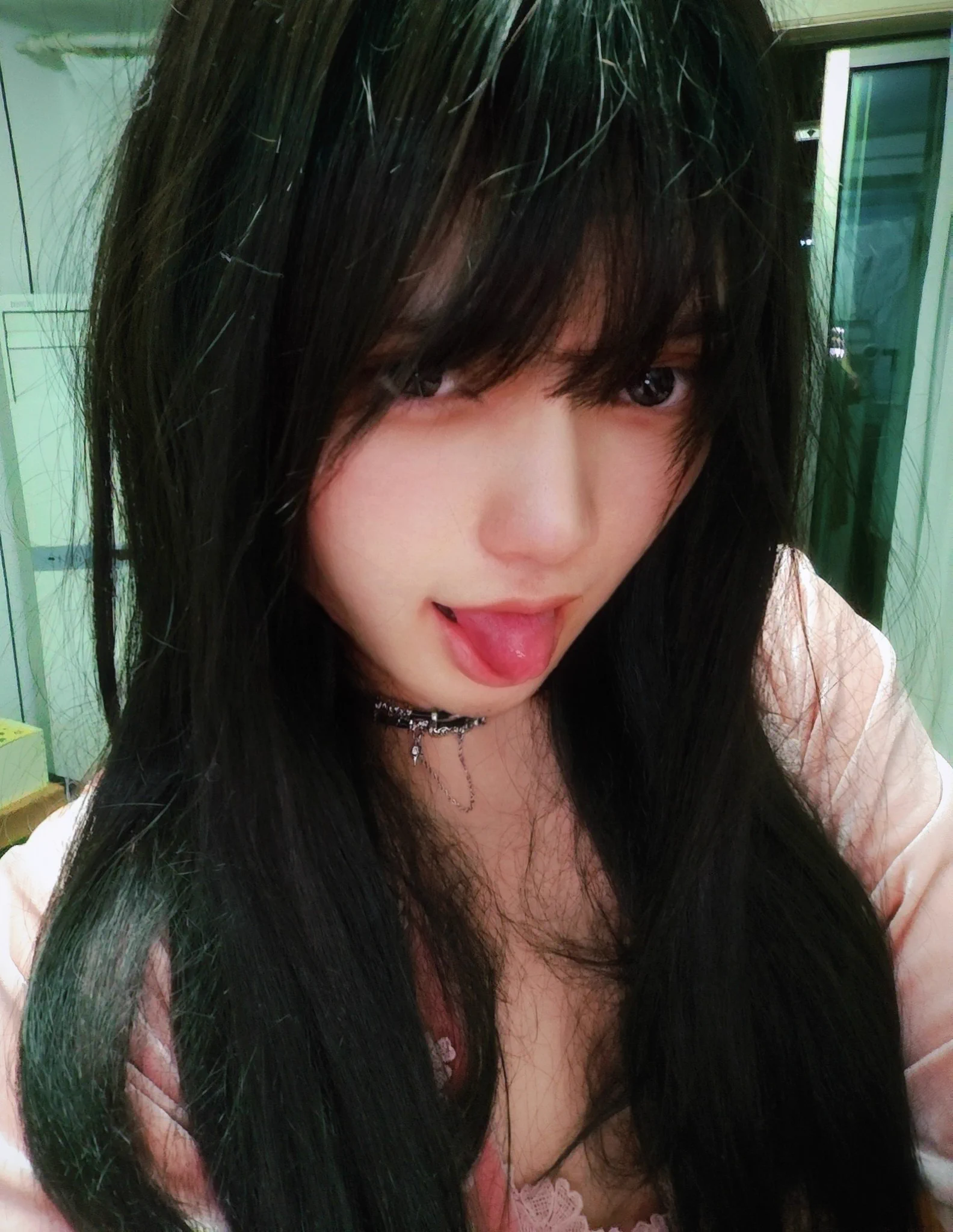 发现CCD显得👅很润#CCD #男娘 https://t.co/k87yKrEAte