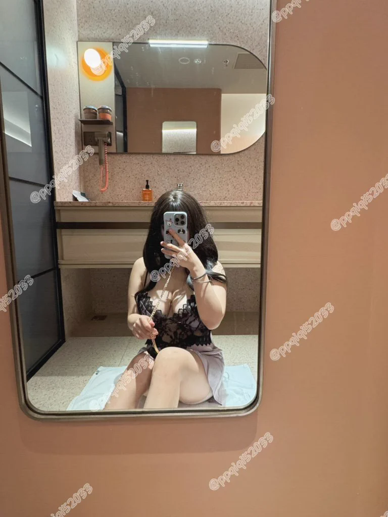 萝御双修的反差感谁懂啊～😊天然大🐻情趣价值拉满奥🥰@SexytoBaby@SexytoDoll@SexytoGirl@SexytoLady https://t.co/aGRfssivO8