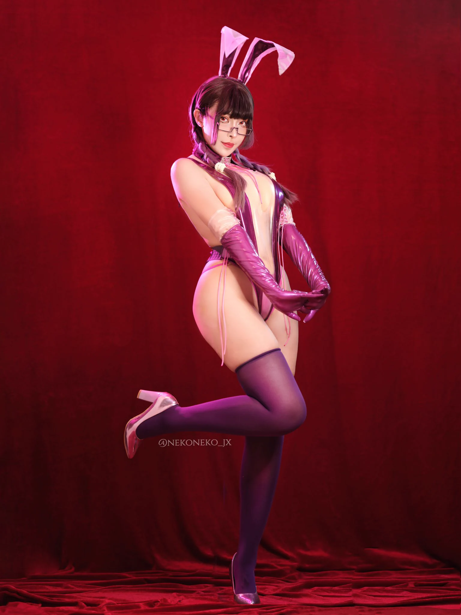 One more full body bunny🐰#bunnygirlcosplay https://t.co/fqGTIu3NXV