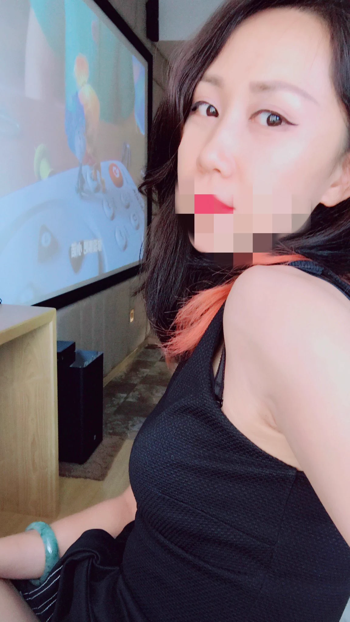 不知道从哪找夫妻？不知道从哪找靠谱单男？妻友社区来了，最大换妻认证平台，引爆你的私密性癖，我们夫妻已入驻，图二是我妻子自拍，远超91，草榴社区的体验感，既能看片又能发帖交友，欢迎大家来找我们玩，我们夫妻的原创自拍作品都已上传平台，还可以看其他夫妻自拍视频👉https://t.co/8v2VJvbFTH👈 https://t.co/23G59akx08