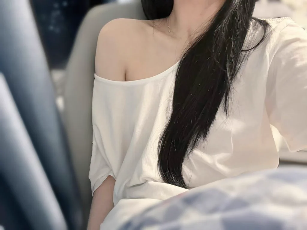 太多人不會看自介跟推文惹我統一回覆🙋‍♀️1.自介寫很清楚 不外約 一律約我工作室‼️2.麻煩尊重我新竹人 不要整天要露臉照🫠3.自介有寫三圍不要再問😑4.見面後收現金 不收訂金也不接受轉帳🙅‍♀️🙅‍♀️5.由於太常漏掉訊息惹 以後一律加賴約 「qiln120012」#新竹#要約的才私訊‼️#一律見面後收現金 https://t.co/j7huglvyaC